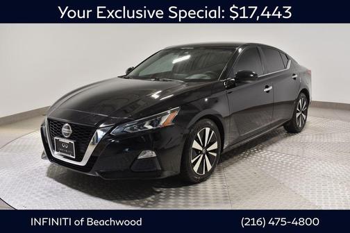 2022 Nissan Altima 2.5 SV