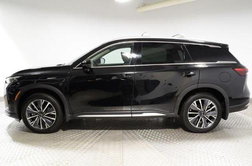 Diamond Black 2026 INFINITI QX60 LUXE