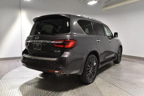 2024 INFINITI QX80 SENSORY