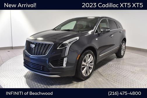 2023 Cadillac XT5 Premium Luxury
