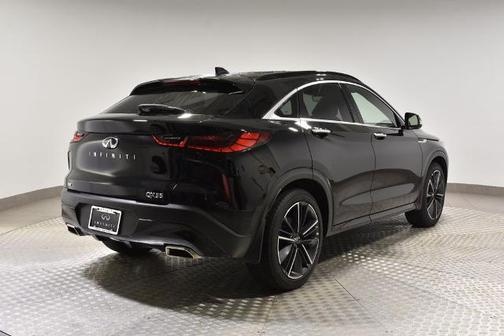 2025 INFINITI QX55 ESSENTIAL