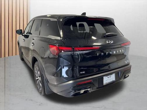 2025 INFINITI QX60 Pure