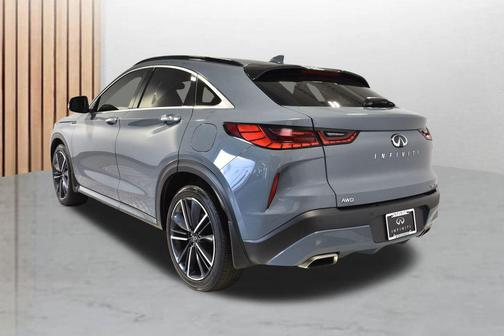 2023 INFINITI QX55 LUXE