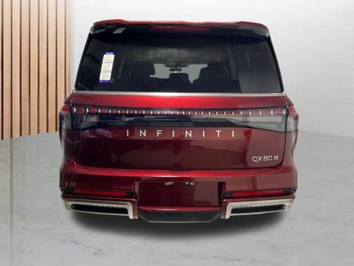 2025 INFINITI QX80 Luxe