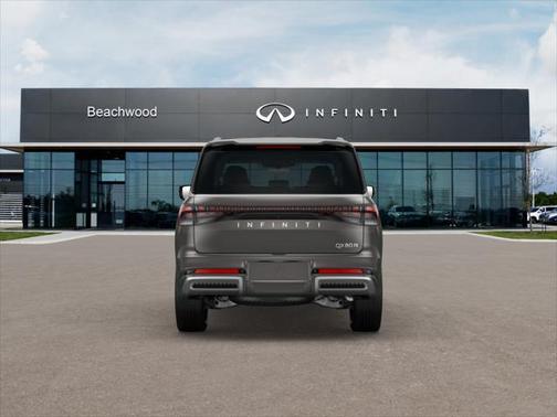 2025 INFINITI QX80 Luxe
