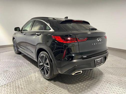 2025 INFINITI QX55 ESSENTIAL