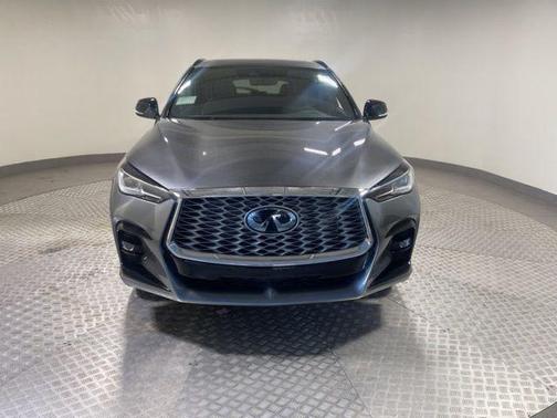 2025 INFINITI QX55 LUXE