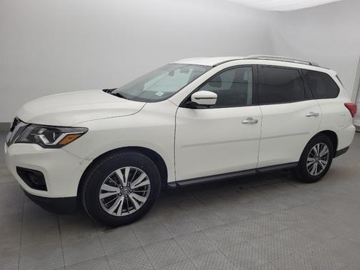 2020 Nissan Pathfinder SL 2WD