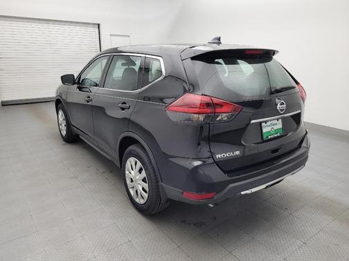 Magnetic Black Pearl 2019 Nissan Rogue S