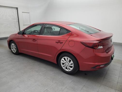Scarlet Red 2019 Hyundai ELANTRA SE