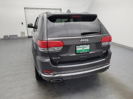 2019 Jeep Grand Cherokee Summit