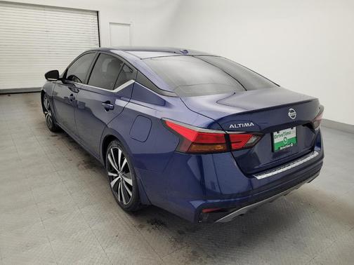 2020 Nissan Altima SR FWD