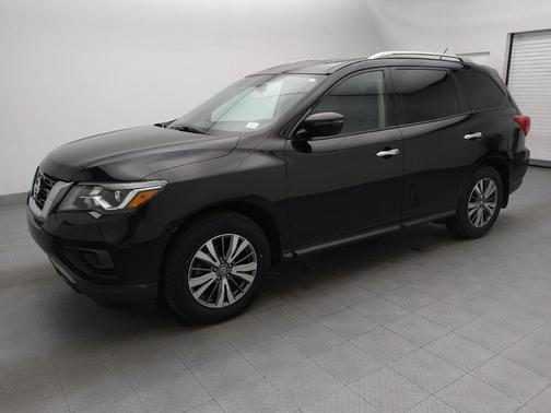 2018 Nissan Pathfinder S