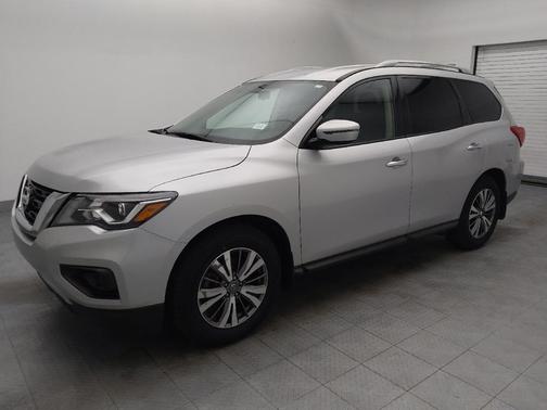 2020 Nissan Pathfinder S 2WD