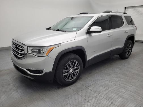 Quicksilver Metallic 2019 GMC Acadia SLT-1