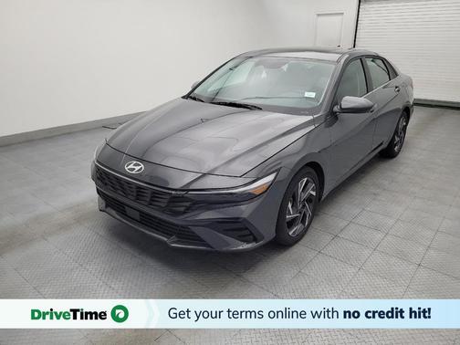 Gray 2025 Hyundai ELANTRA SEL