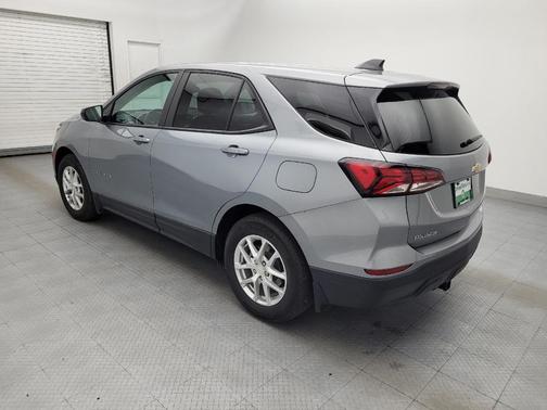Sterling Gray Metallic 2023 Chevrolet Equinox LS