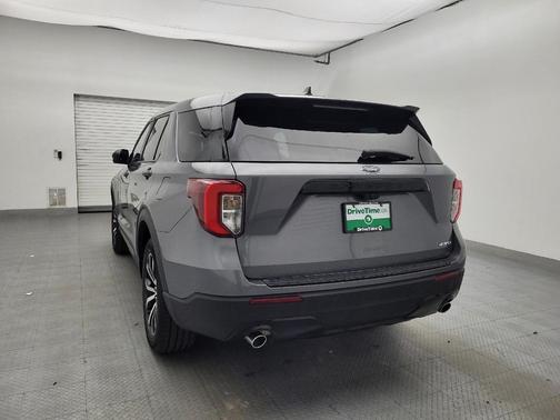 Carbonized Gray Metallic 2022 Ford Explorer ST-Line