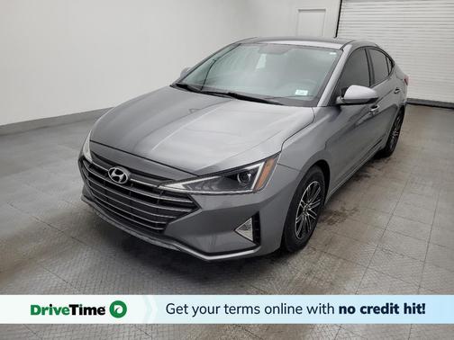 2019 Hyundai ELANTRA SE