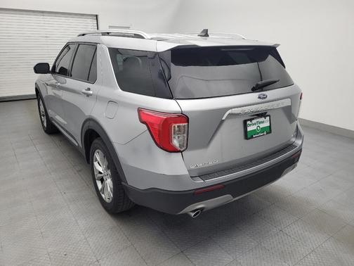 Iconic Silver Metallic 2021 Ford Explorer Limited