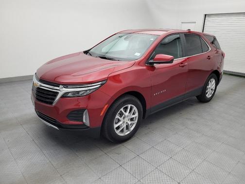 Radiant Red Tintcoat 2024 Chevrolet Equinox 1LT