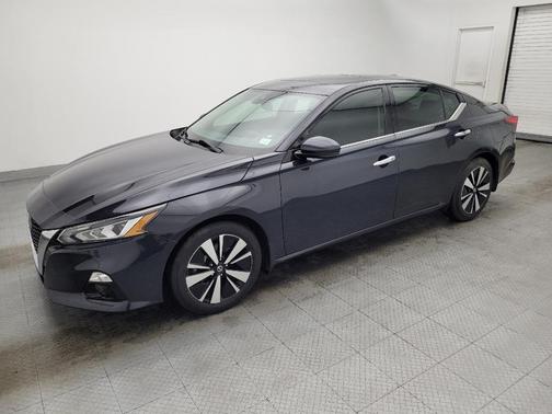 2022 Nissan Altima 2.5 SL