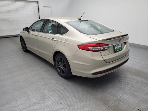 White Gold Metallic 2018 Ford Fusion SE