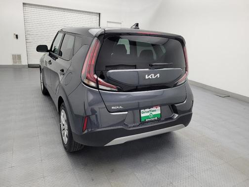 Gravity Gray 2025 Kia Soul LX