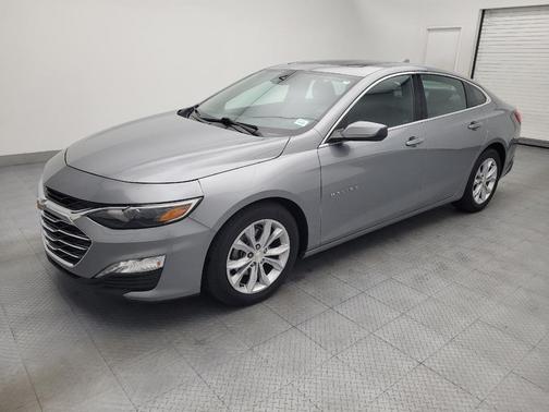 Sterling Gray Metallic 2024 Chevrolet Malibu FWD 1LT