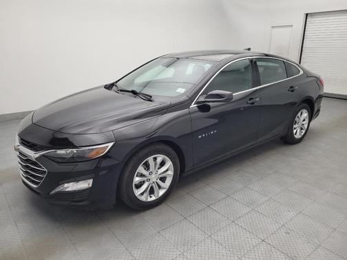 Mosaic Black Metallic 2024 Chevrolet Malibu FWD 1LT