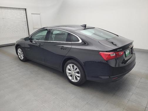 Mosaic Black Metallic 2024 Chevrolet Malibu FWD 1LT