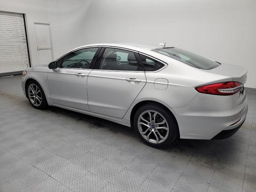 Ingot Silver Metallic 2019 Ford Fusion SEL