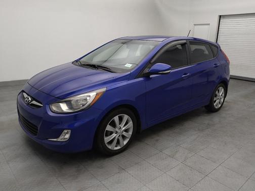2013 Hyundai Accent SE