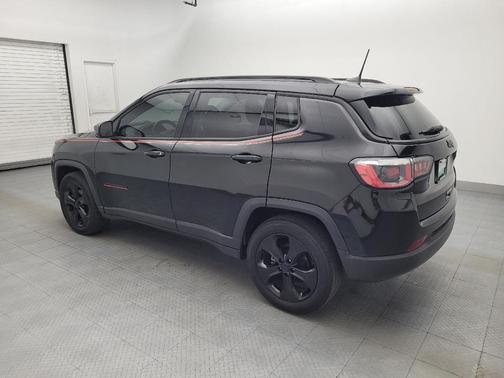 Diamond Black Crystal Pearlcoat 2018 Jeep Compass Latitude