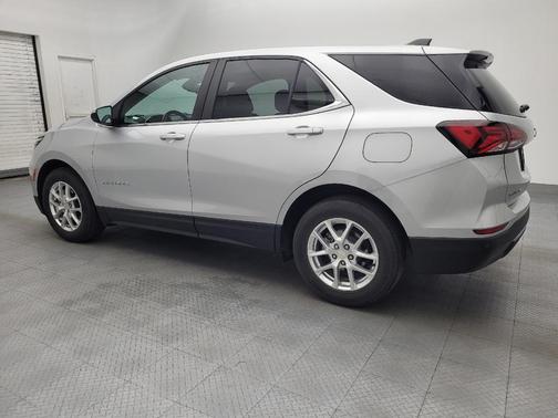Silver Ice Metallic 2022 Chevrolet Equinox 1LT