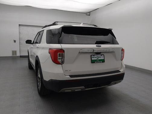 Star White Metallic Tri-Coat 2021 Ford Explorer XLT