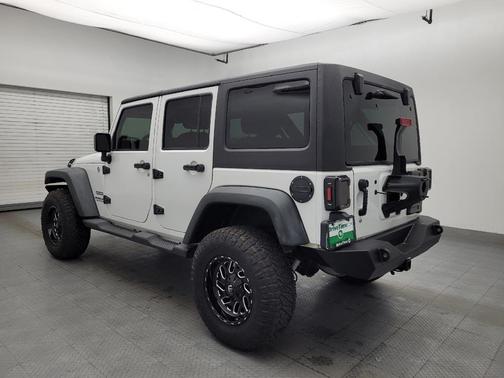Bright White Clearcoat 2014 Jeep Wrangler Unlimited Sport