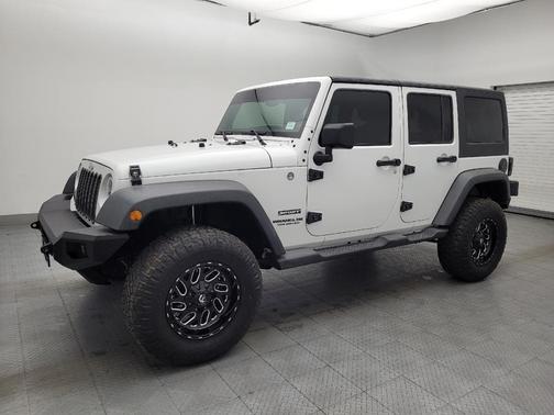 Bright White Clearcoat 2014 Jeep Wrangler Unlimited Sport