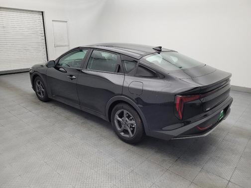 Aurora Black Pearl 2025 Kia K4 LXS