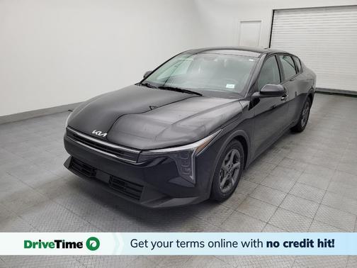 Aurora Black Pearl 2025 Kia K4 LXS