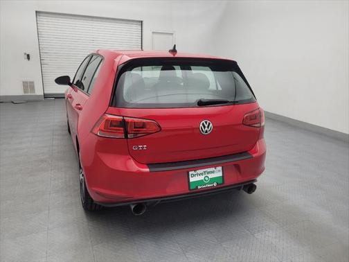 2017 Volkswagen Golf GTI 2.0T S 4-Door