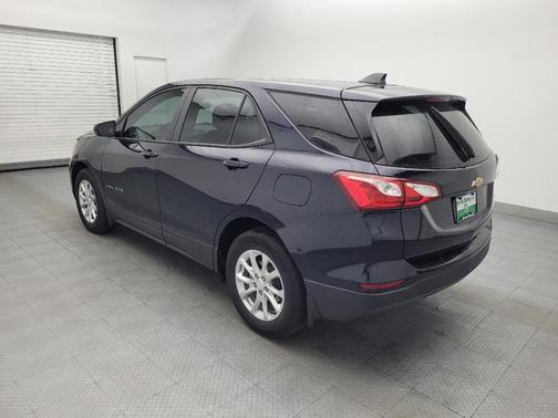Midnight Blue Metallic 2021 Chevrolet Equinox LS