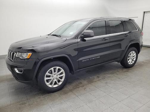 2022 Jeep Grand Cherokee Laredo