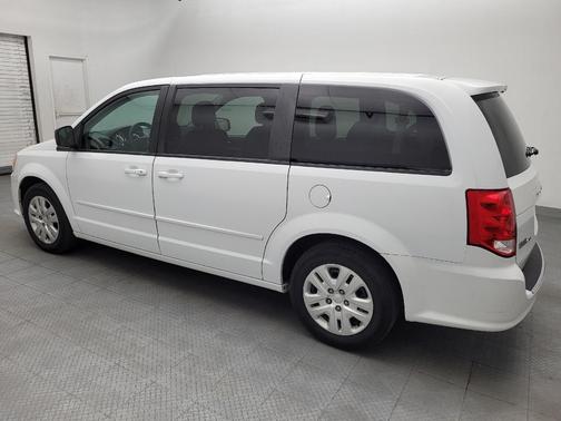 White Knuckle Clearcoat 2017 Dodge Grand Caravan SE