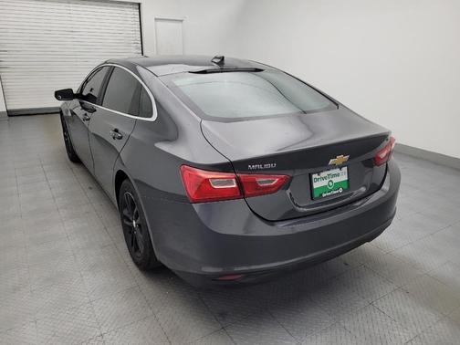 Gray 2017 Chevrolet Malibu 1LT