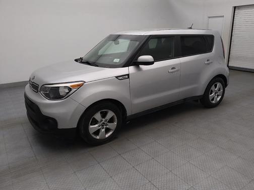 Bright Silver 2017 Kia Soul Base