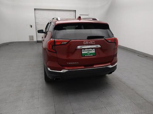 Red Quartz Tintcoat 2020 GMC Terrain SLT