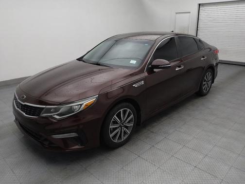 Sangria 2019 Kia Optima LX
