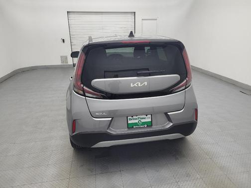 Gray 2025 Kia Soul LX