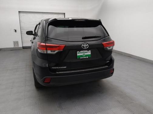 2019 Toyota Highlander LE